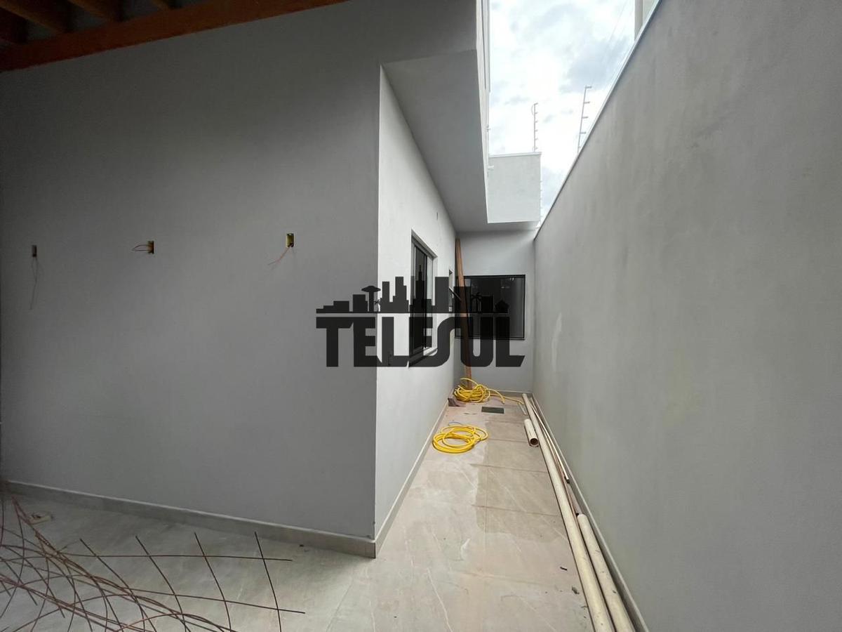 Casa, Parque Ileana, 3 Quartos, 2 Vagas, 1 Suíte