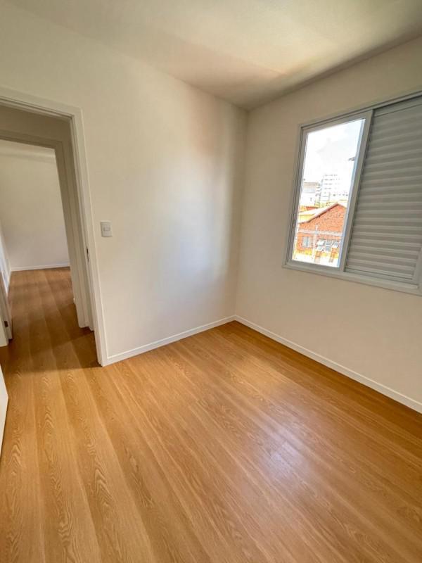 Apartamento, Sagrada Família, 3 Quartos, 2 Vagas, 1 Suíte