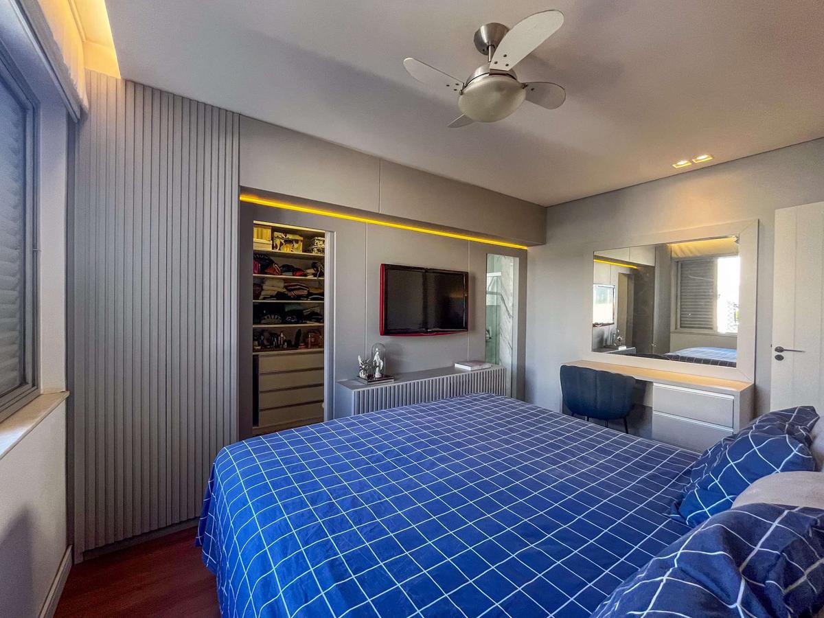 Apartamento, Sion, 4 Quartos, 2 Vagas, 1 Suíte