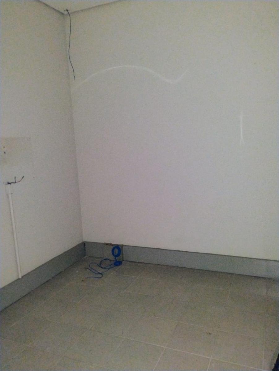 Andar, Castelo, 0 Quarto, 0 Vaga