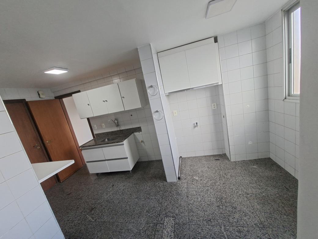 Apartamento, Savassi, 3 Quartos, 2 Vagas, 1 Suíte