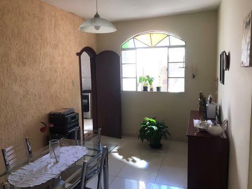 Casa, Esplanada, 4 Quartos, 3 Vagas, 1 Suíte