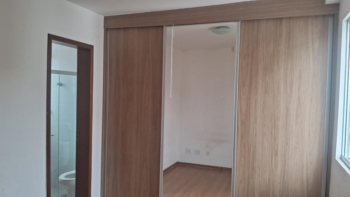 Apartamento, Floresta, 2 Quartos, 1 Vaga, 2 Suítes