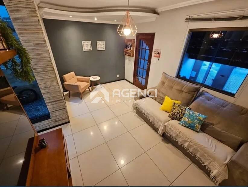 Casa, Cabral, 3 Quartos, 0 Vaga, 1 Suíte