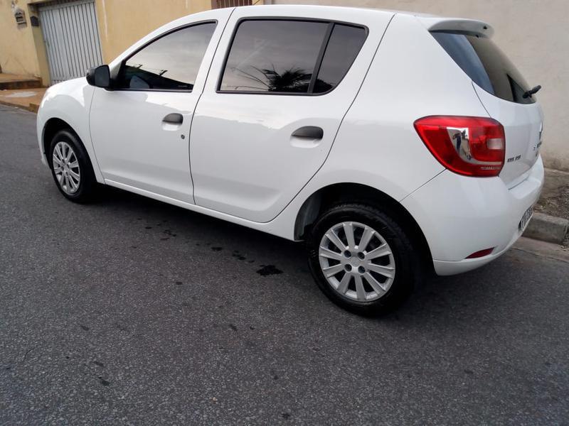Renault Sandero Authentique Hi-power 1.0 16v 5p