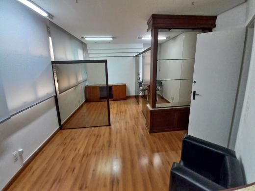 Sala, Funcionários, 0 Quarto, 1 Vaga