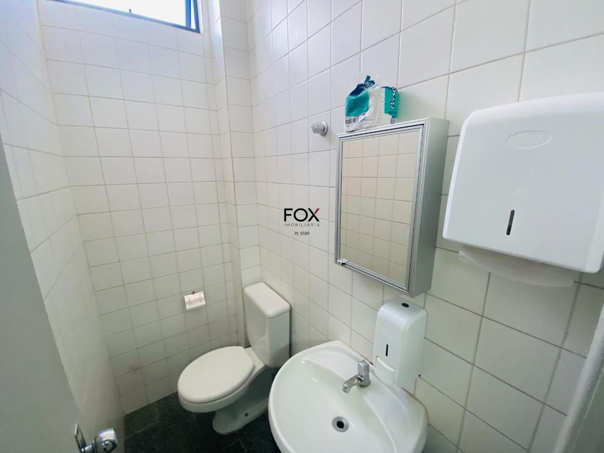 Sala, Santa Lúcia, 0 Quarto, 4 Vagas