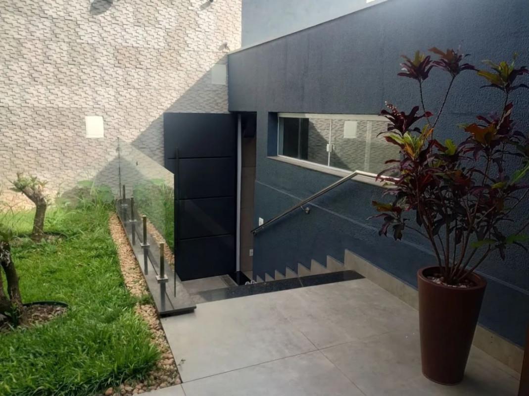 Casa, Centro, 3 Quartos, 4 Vagas