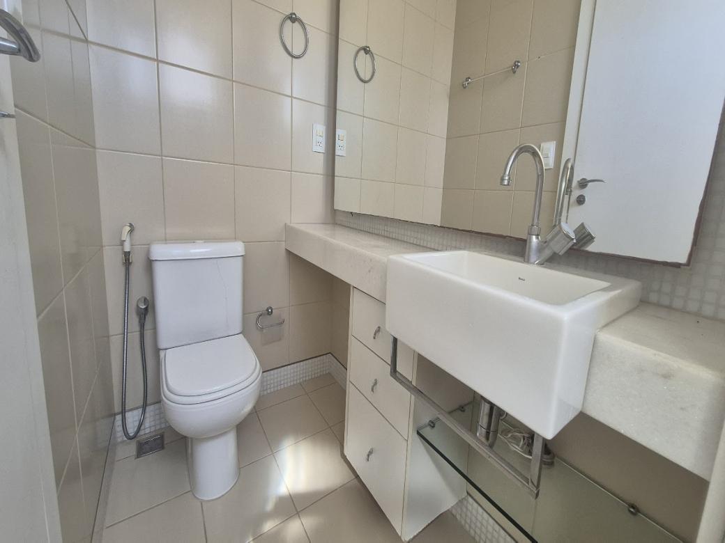 Apartamento, Funcionários, 2 Quartos, 2 Vagas, 1 Suíte