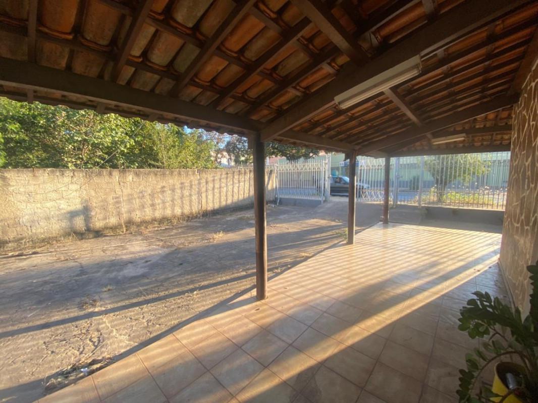 Casa, Recanto do Cedro, 4 Quartos, 8 Vagas, 1 Suíte
