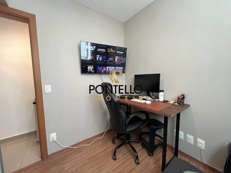 Apartamento, Sagrada Família, 2 Quartos, 1 Vaga