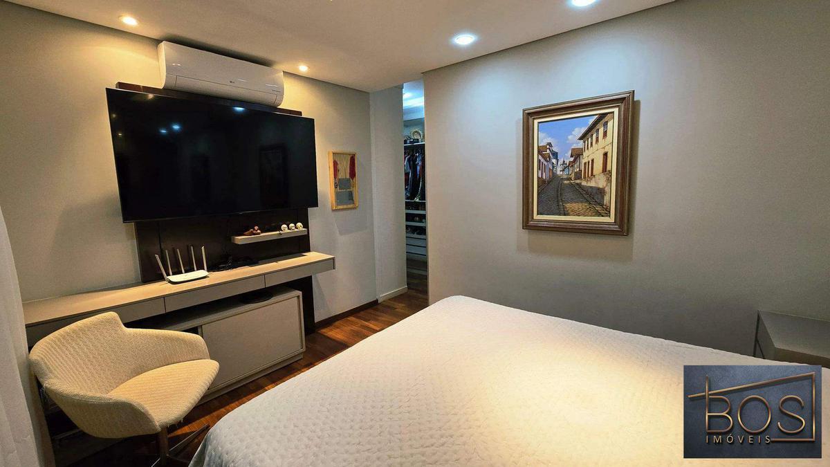 Apartamento, Santo Agostinho, 4 Quartos, 3 Vagas, 1 Suíte