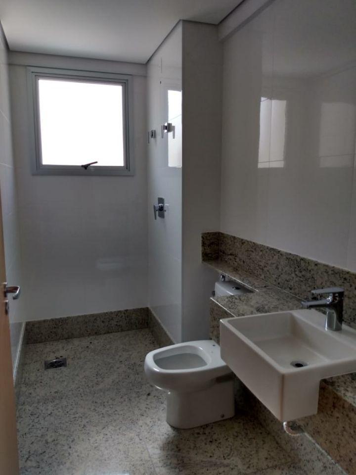 Apartamento, Lourdes, 4 Quartos, 4 Vagas, 2 Suítes