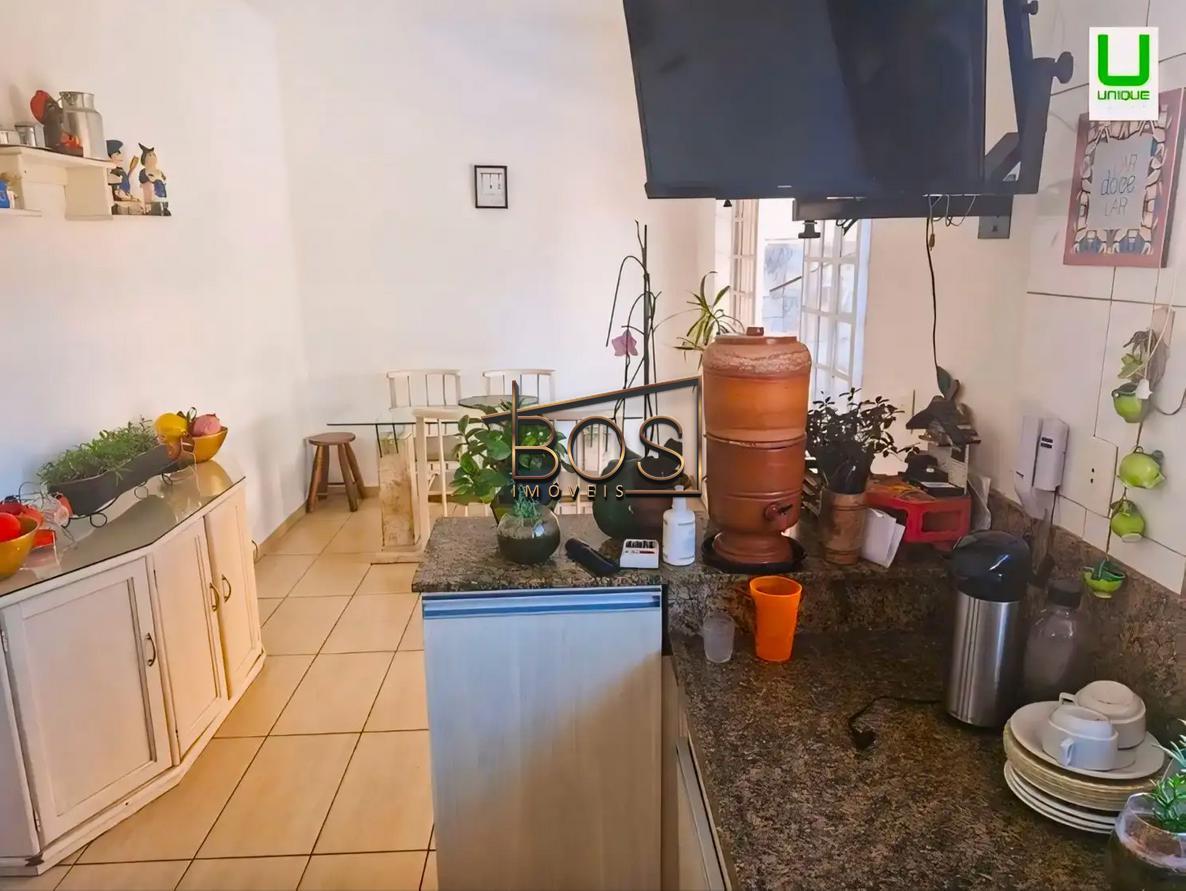 Casa, Colégio Batista, 4 Quartos, 4 Vagas, 1 Suíte