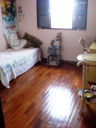 Casa, Castelo, 4 Quartos, 3 Vagas, 1 Suíte