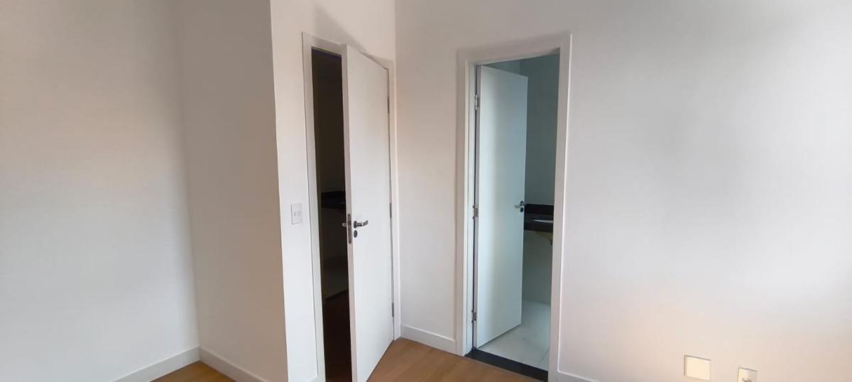 Apartamento, Fernão Dias, 4 Quartos, 3 Vagas, 1 Suíte