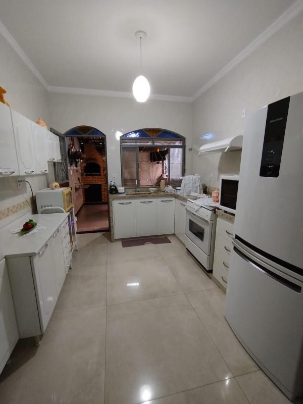 Casa, Palmeiras, 3 Quartos, 4 Vagas, 1 Suíte