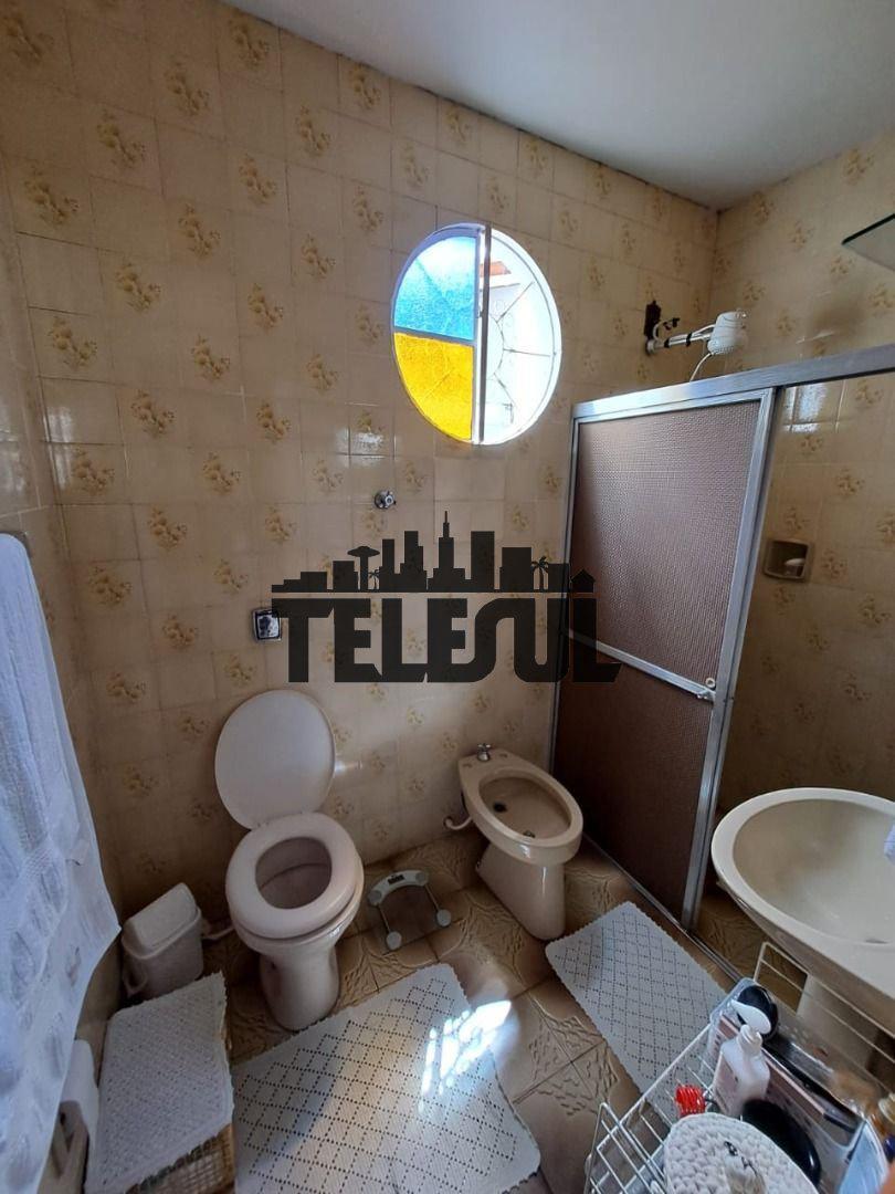 Casa, Pinheiros, 3 Quartos, 2 Vagas, 1 Suíte