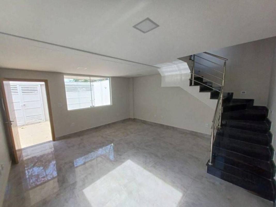 Casa, Itapoã, 3 Quartos, 2 Vagas, 1 Suíte