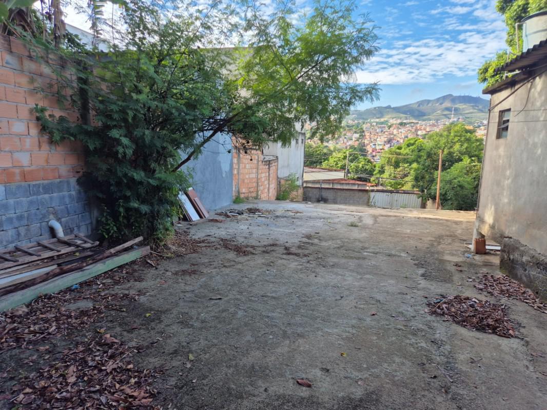 Lote, Casa Branca, 2 Quartos, 2 Vagas