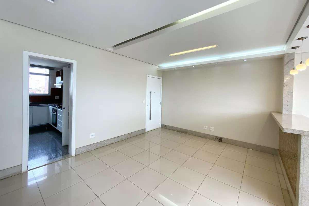 Apartamento, Sagrada Família, 4 Quartos, 2 Vagas, 1 Suíte