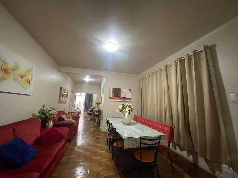 Apartamento, Centro, 4 Quartos, 0 Vaga, 1 Suíte