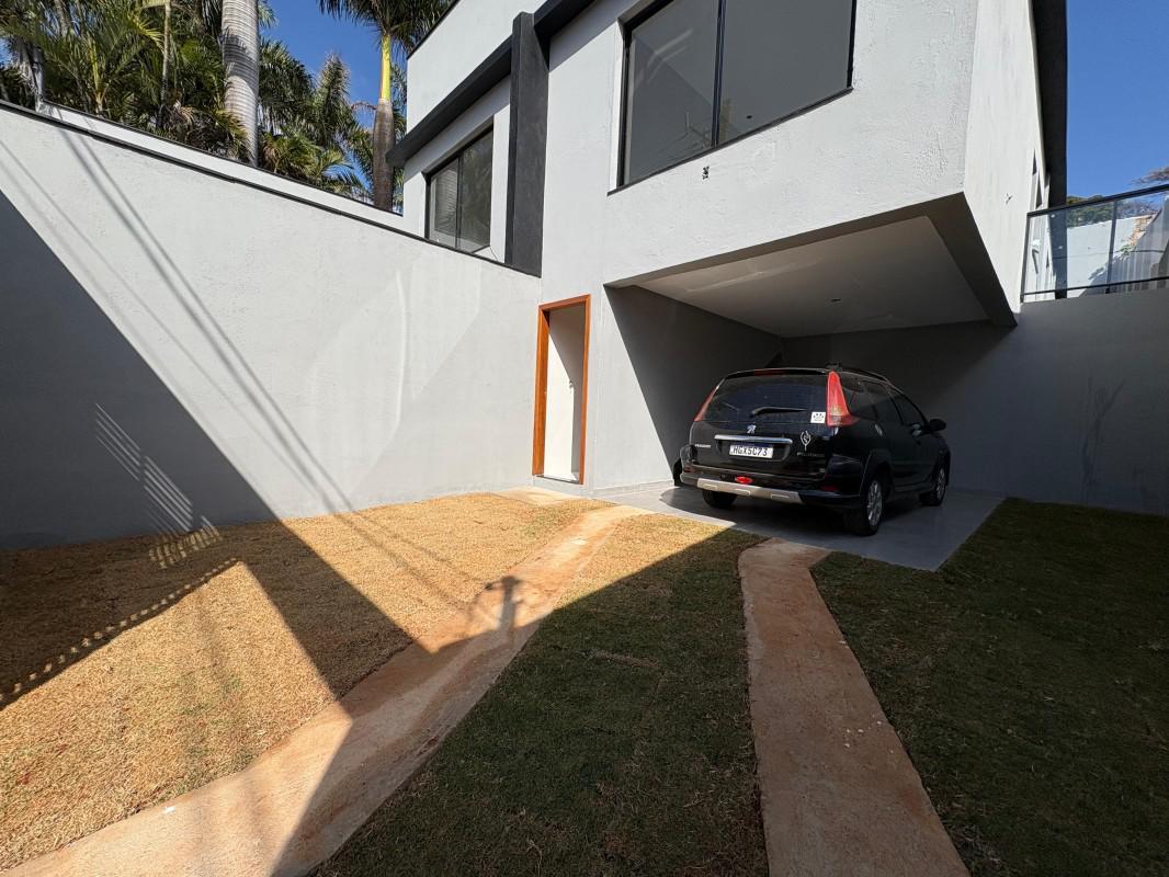 Casa, Trevo, 3 Quartos, 3 Vagas, 1 Suíte