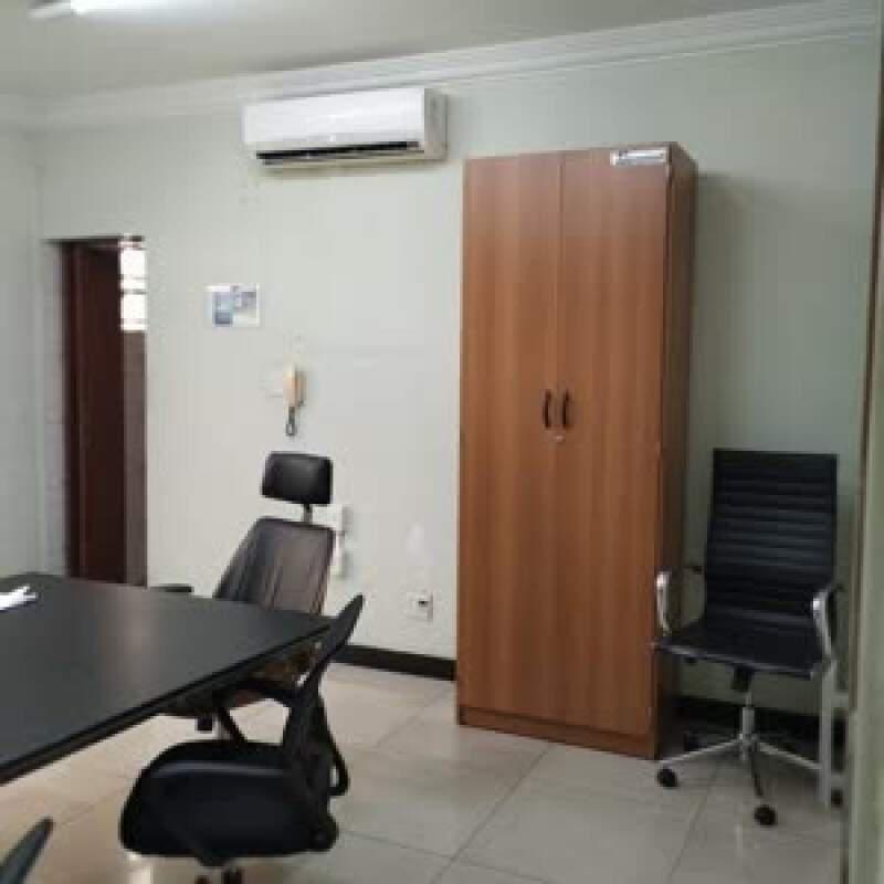 Casa Comercial, Calafate, 4 Quartos, 4 Vagas, 2 Suítes