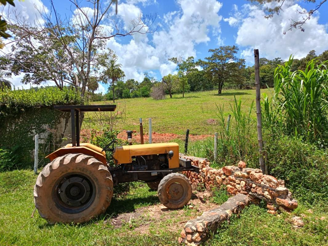Fazenda, Ravena, 4 Quartos, 4 Vagas, 1 Suíte