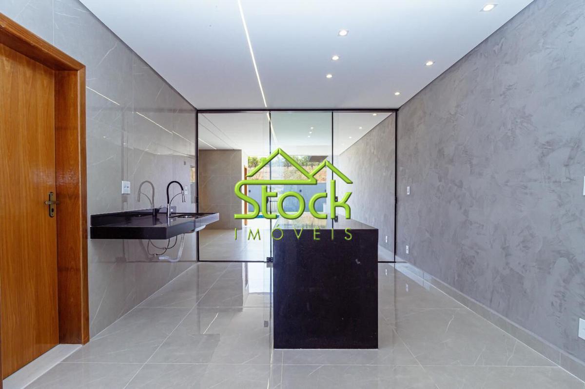 Casa, Jardins Village, 3 Quartos, 2 Vagas, 1 Suíte