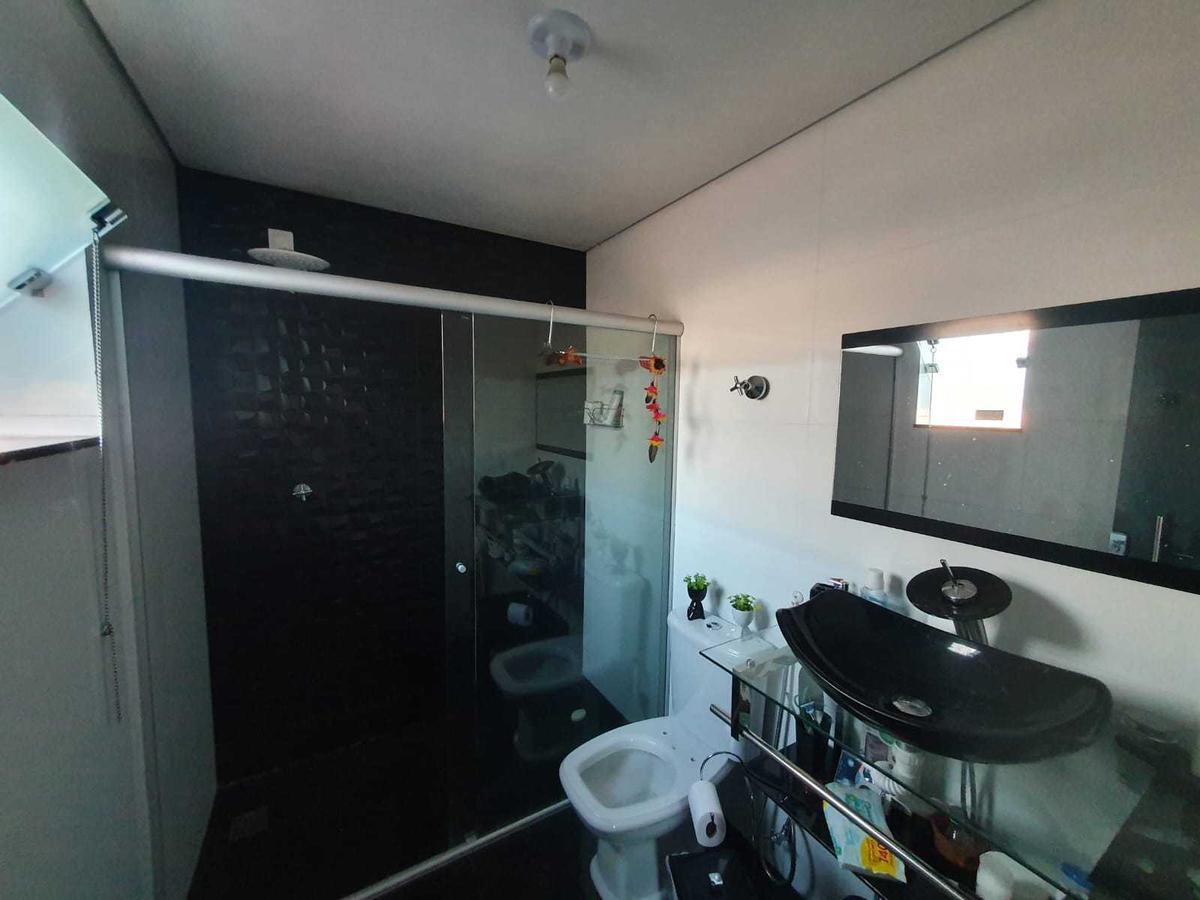 Casa, Arvoredo, 4 Quartos, 2 Vagas, 1 Suíte
