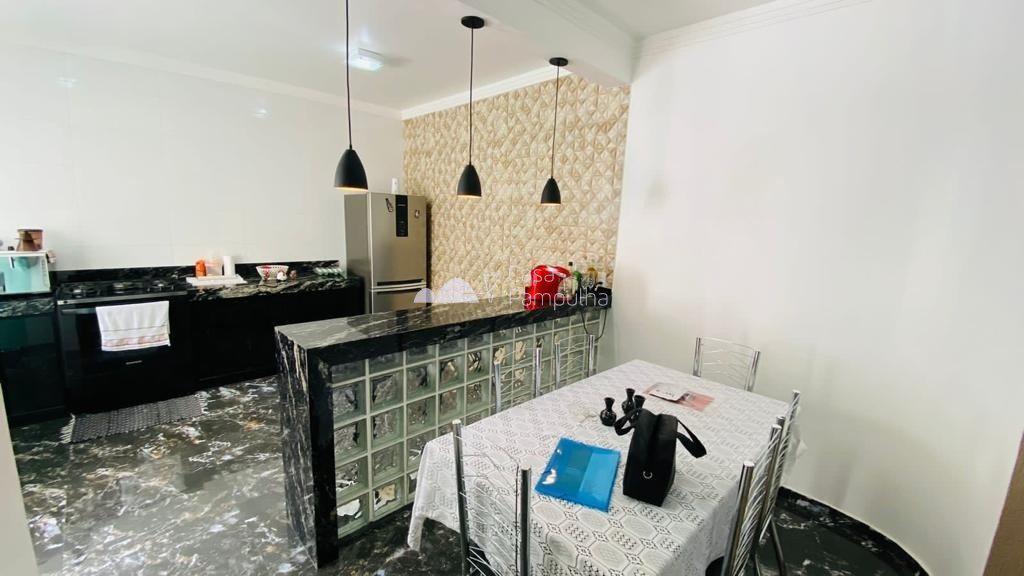 Casa, Piratininga (venda Nova), 4 Quartos, 8 Vagas, 1 Suíte