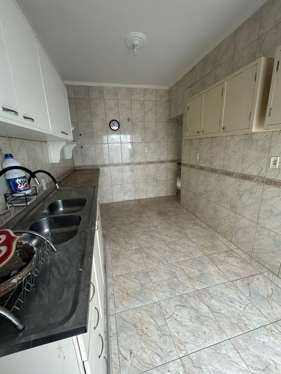 Casa, Centro, 3 Quartos, 1 Vaga, 1 Suíte
