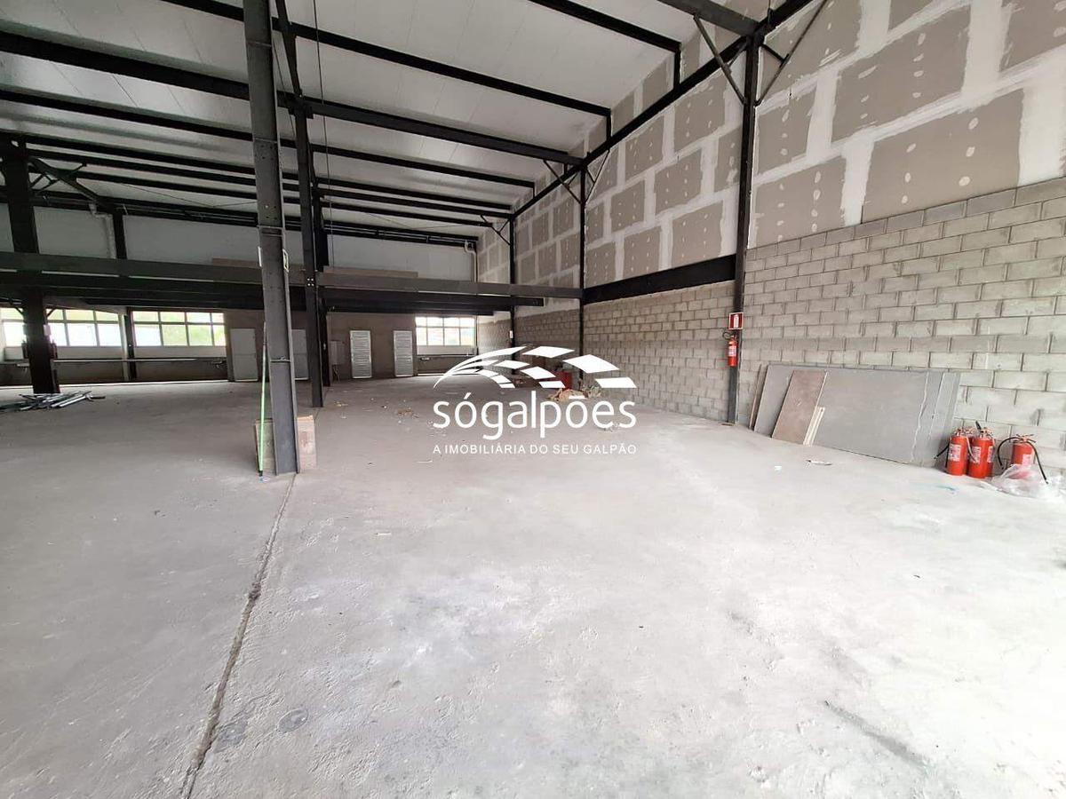 Loja, Centro (justinópolis), 45 Vagas