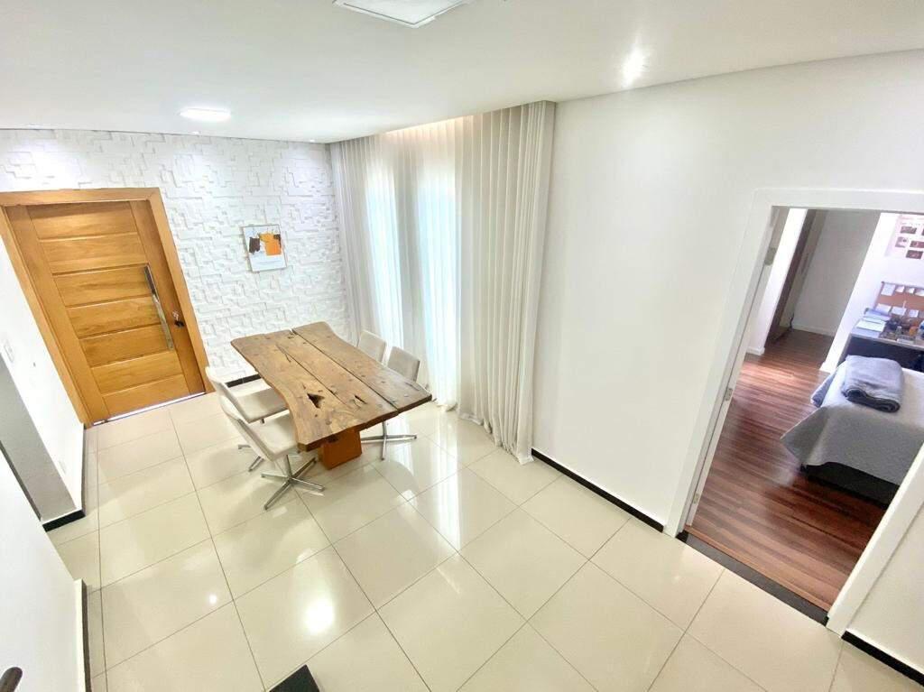 Casa, Salgado Filho, 3 Quartos, 6 Vagas, 2 Suítes