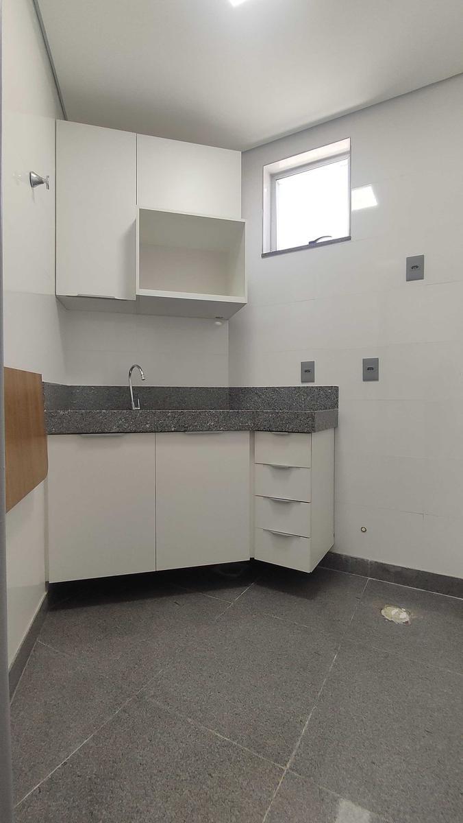 Sala, Savassi, 0 Quarto, 7 Vagas