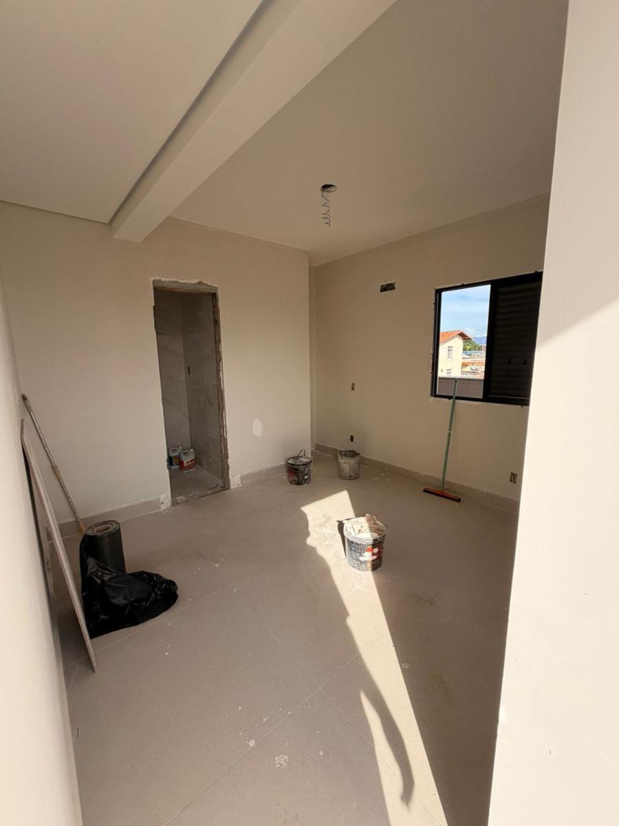 Cobertura, Indaiá, 3 Quartos, 2 Vagas, 1 Suíte