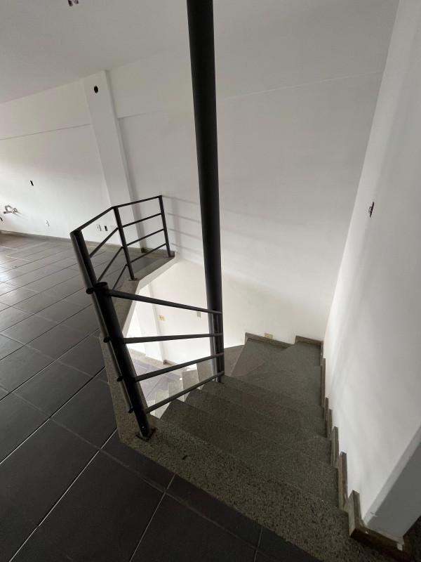 Andar, Sagrada Família, 0 Quarto, 0 Vaga