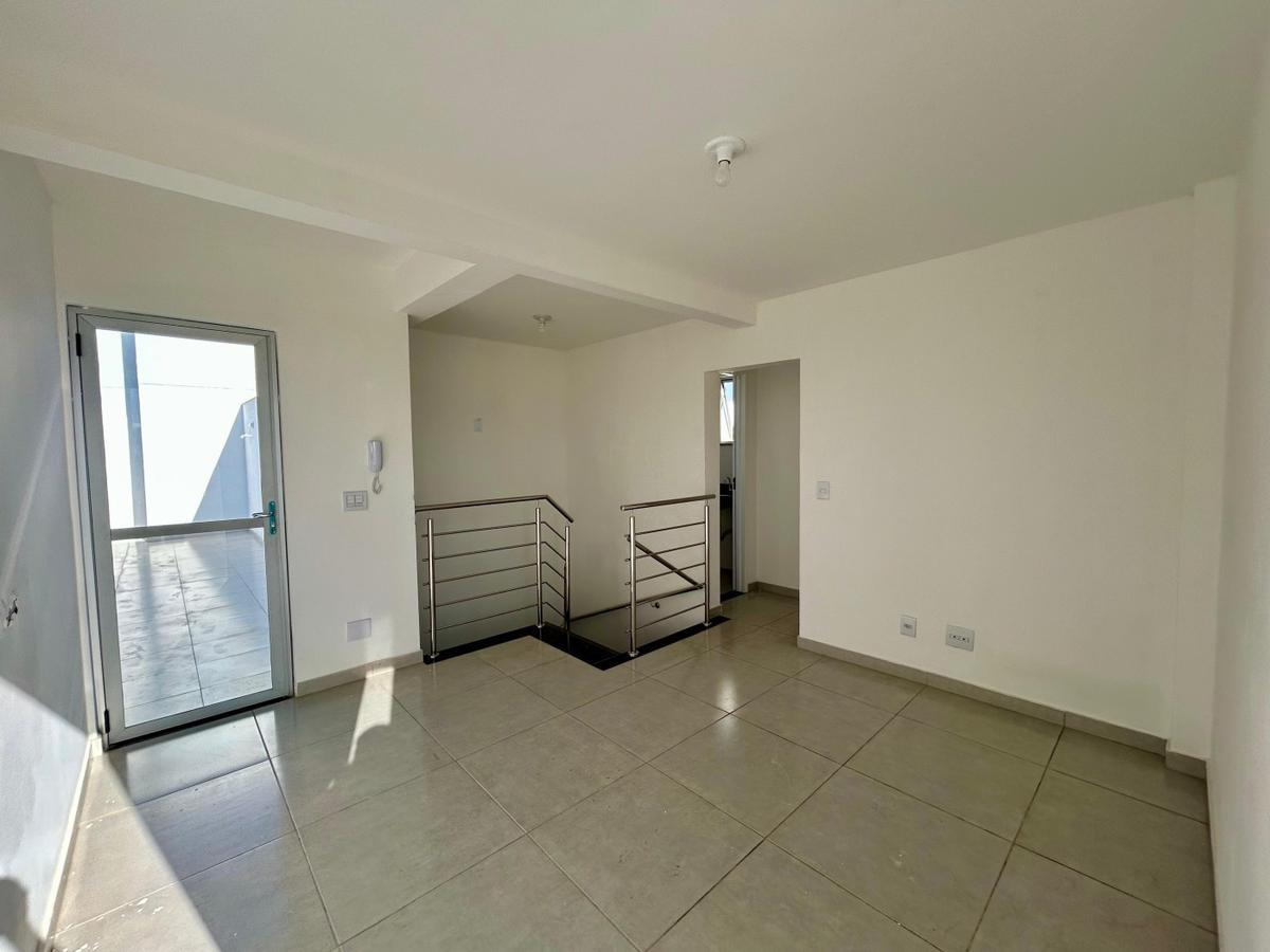 Cobertura, Centro, 3 Quartos, 2 Vagas, 1 Suíte