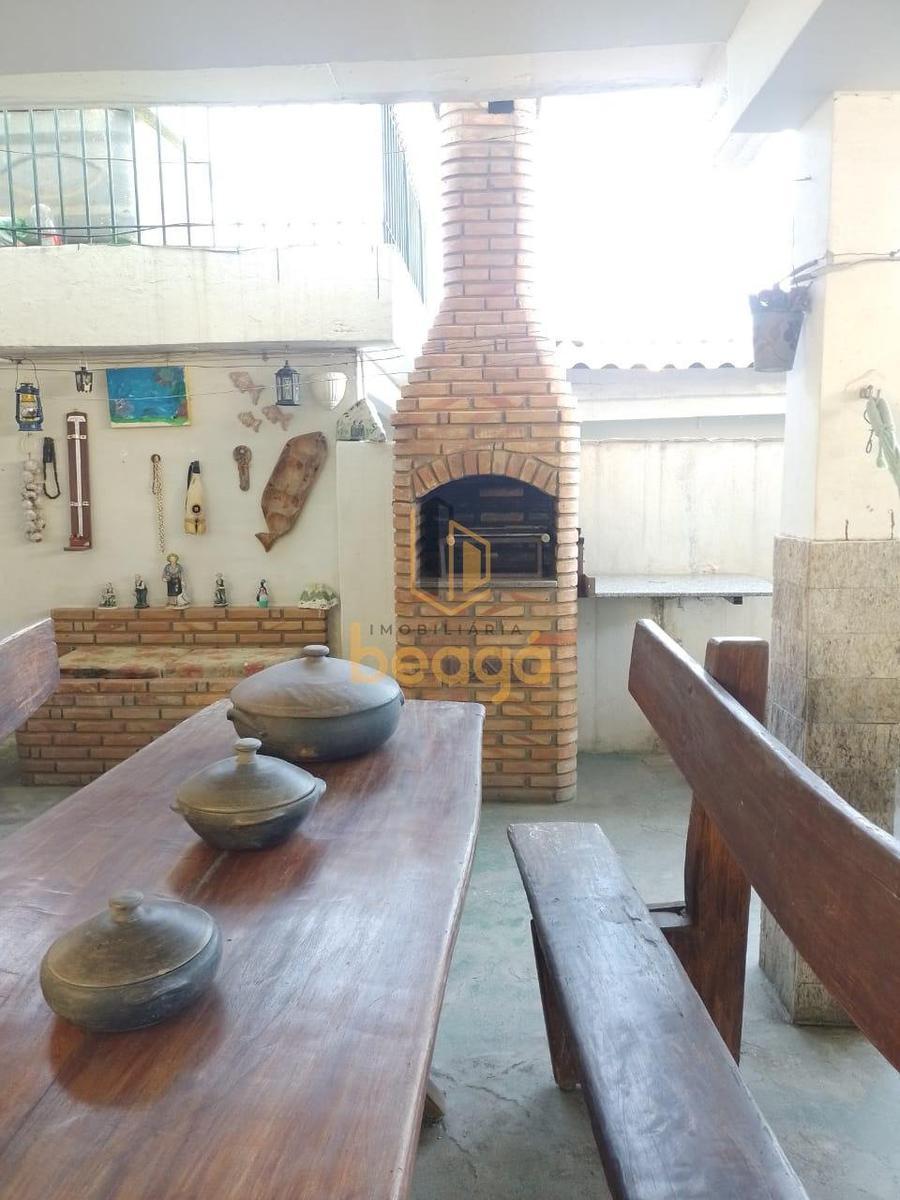 Casa, Coqueiros, 3 Quartos, 2 Vagas, 1 Suíte