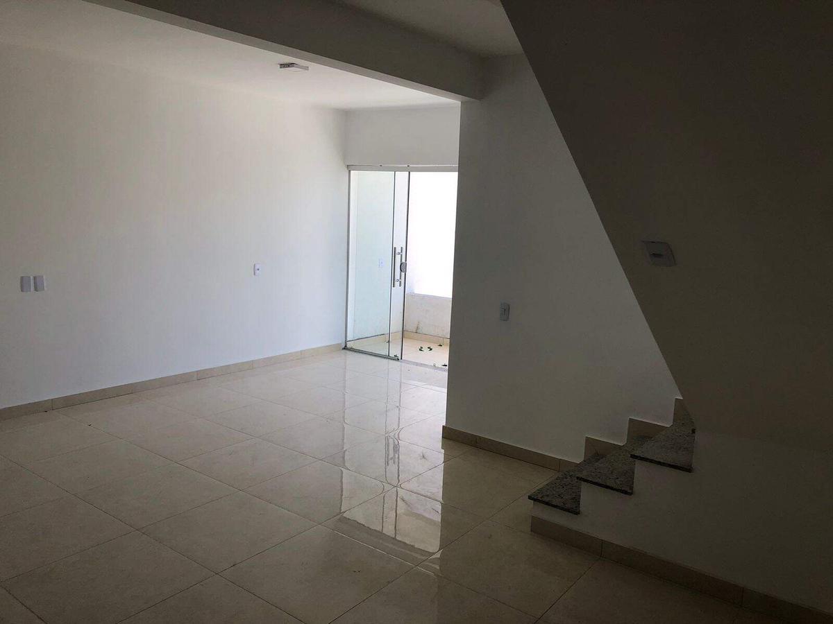 Casa, Vila Cristina, 3 Quartos, 2 Vagas, 1 Suíte