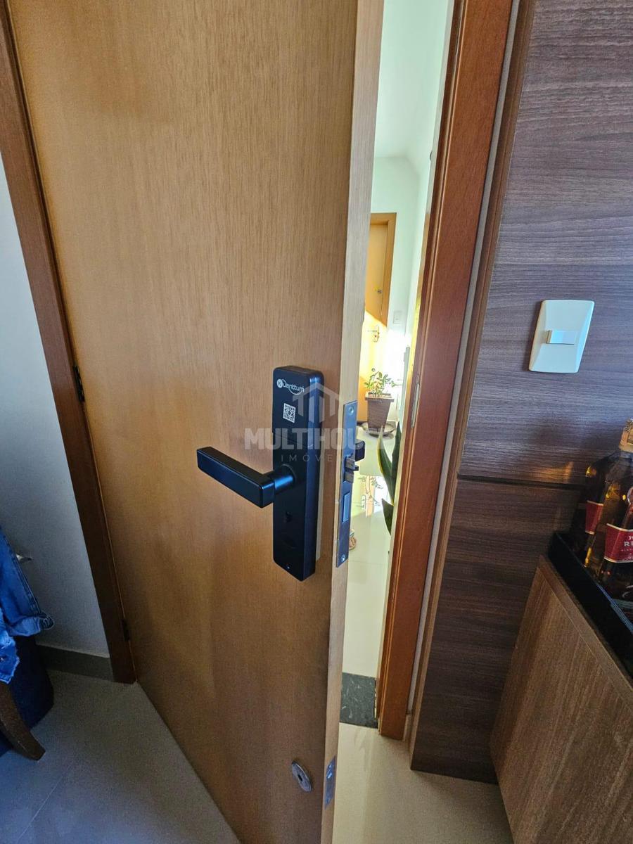 Apartamento, Candelária, 2 Quartos, 1 Vaga, 1 Suíte