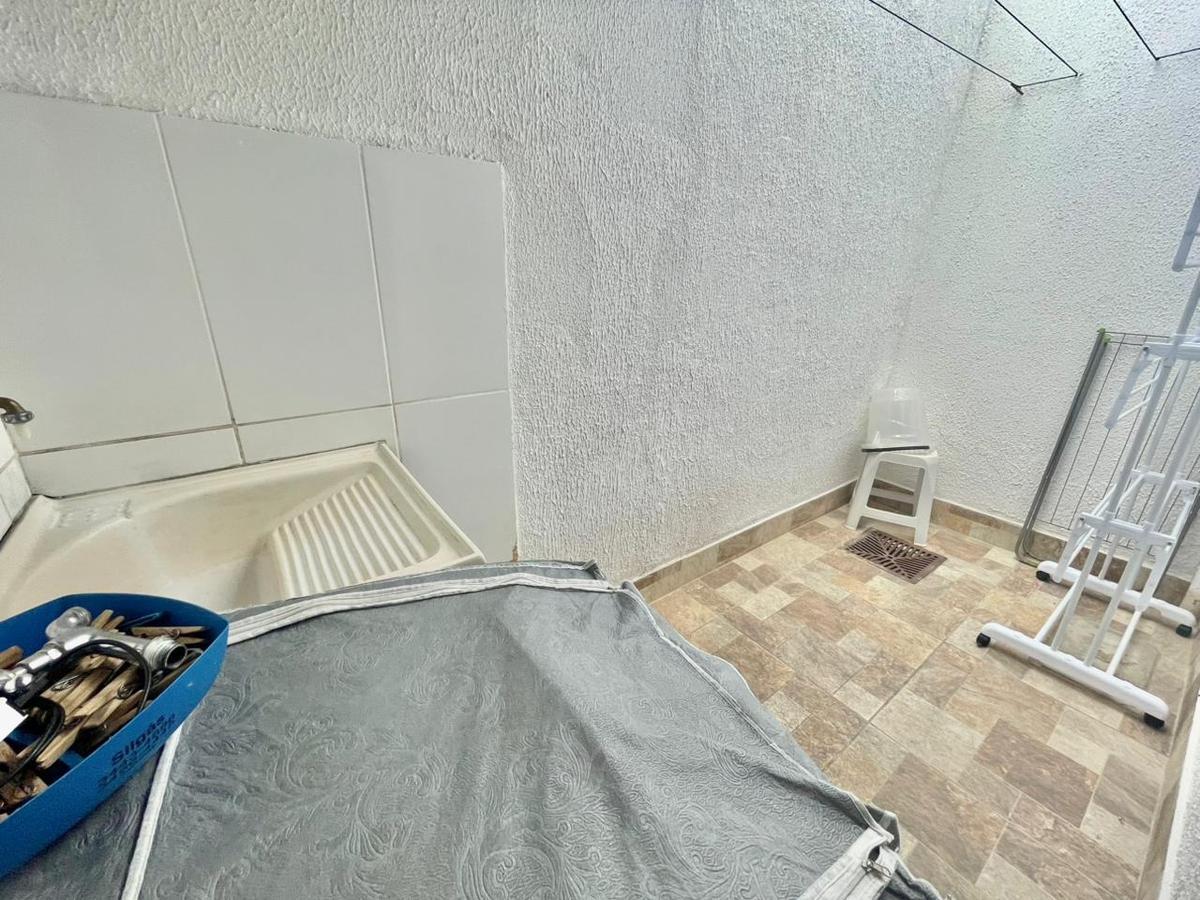 Casa, Jardim Leblon, 2 Quartos, 1 Vaga