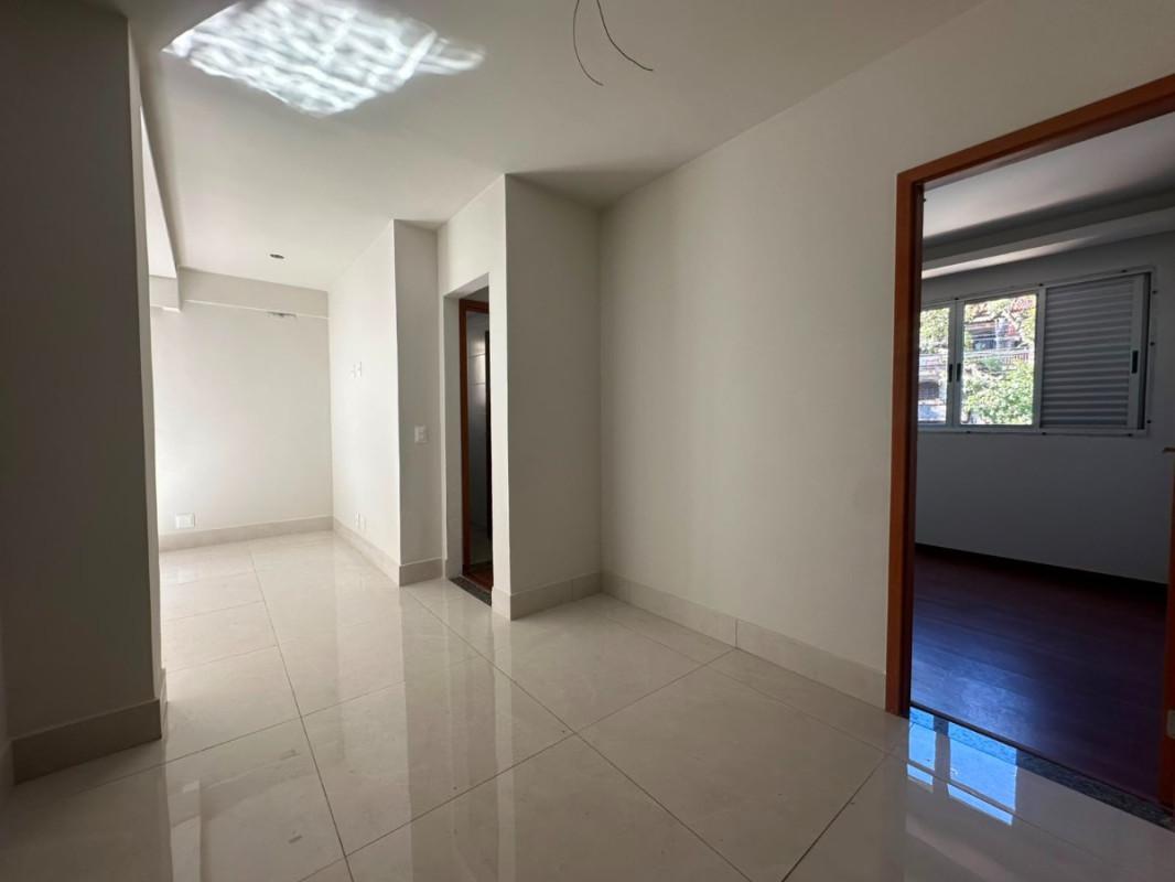 Apartamento, Santa Efigênia, 2 Quartos, 2 Vagas, 1 Suíte