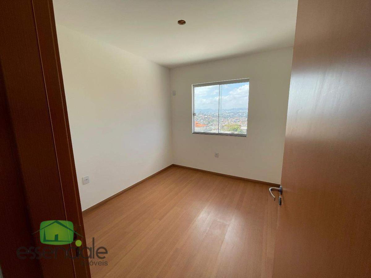 Apartamento, Santa Cruz Industrial, 3 Quartos, 1 Vaga, 1 Suíte