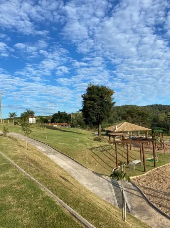 Lote, Jardim Universitário, 0 Quarto, 0 Vaga