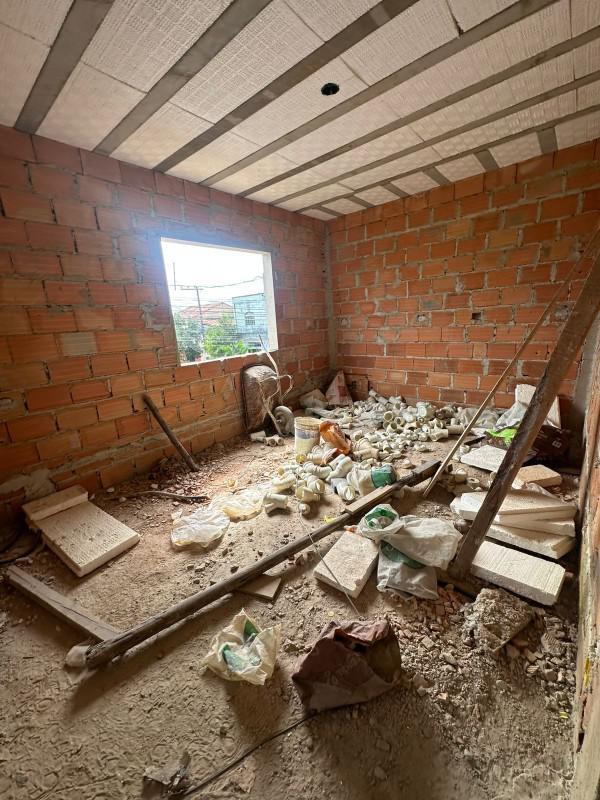 Casa, Pedra Azul, 3 Quartos, 4 Vagas, 1 Suíte