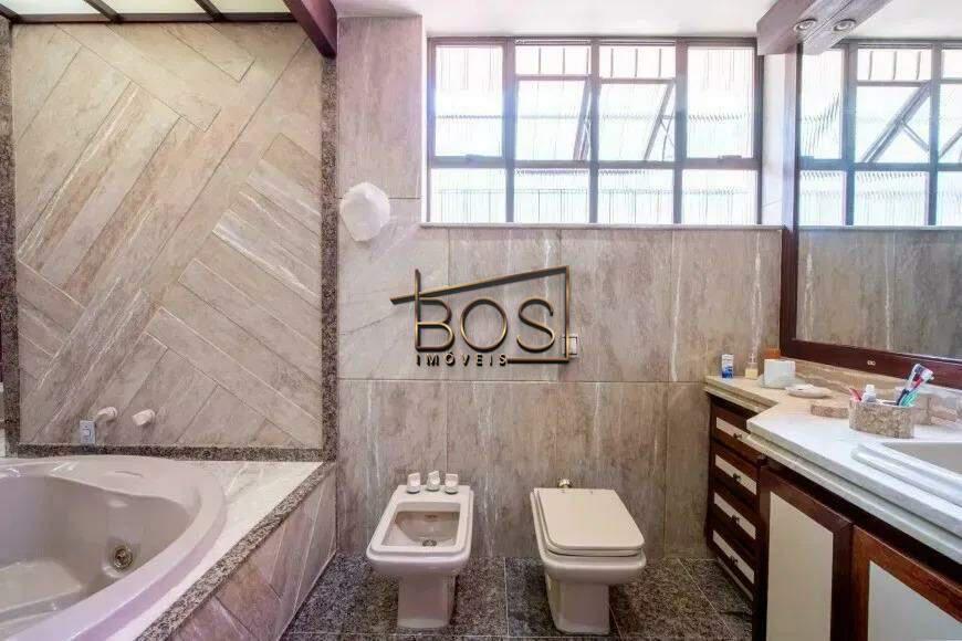 Casa, Mangabeiras, 4 Quartos, 6 Vagas, 3 Suítes