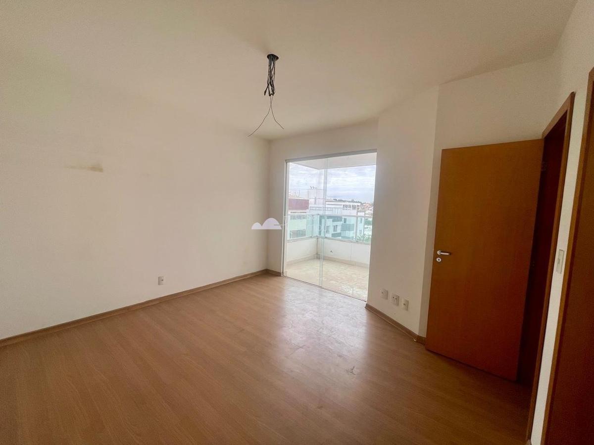 Apartamento, Liberdade, 4 Quartos, 2 Vagas, 1 Suíte