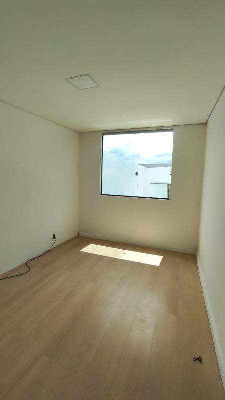 Casa, Serrano, 3 Quartos, 3 Vagas, 1 Suíte